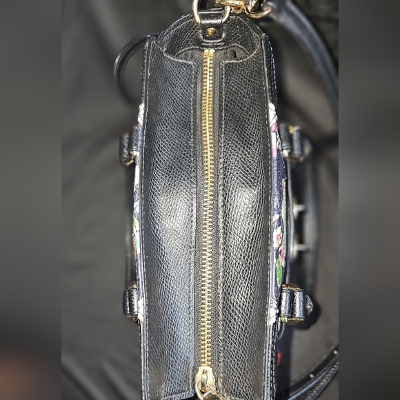 SOLD Authentic COACH Mini Blake Satchel – Black Floral Print - Picture 4 of 7